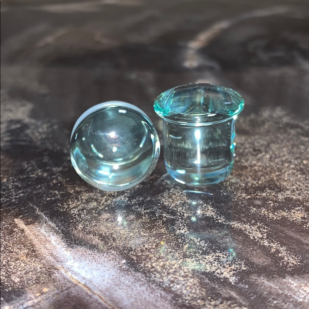 5/8” Single Flare Glass Plugs